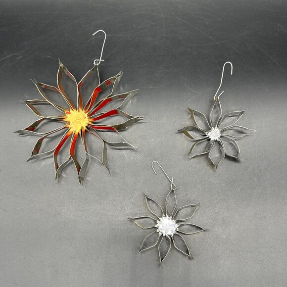 Vintage Christmas Ornaments Handmade Aluminum Flowers Decorations Set Of 3 - Picture 3 of 7